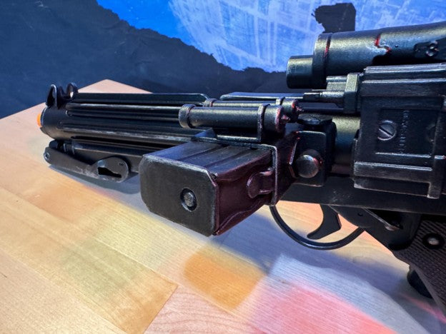 Star Wars Blaster - E-11 Stormtrooper Blaster